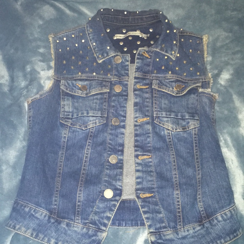 FLAT SPIKE JEAN VEST